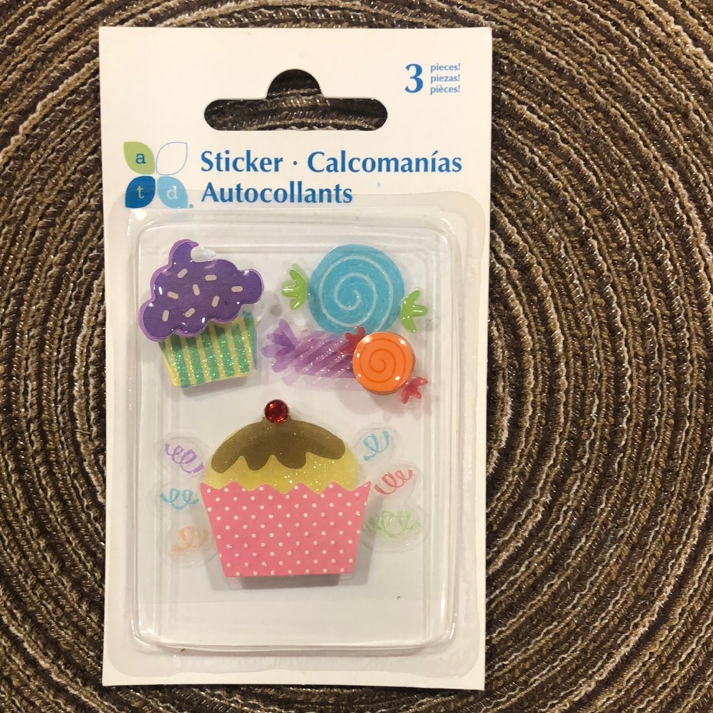 Momenta Dimensional Stickers - Cupcakes Candy